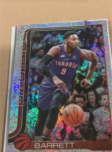 2025-26 Topps #33 RJ Barrett — front
