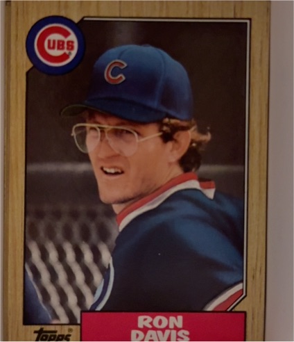1987 Topps #383 Ron Davis — front