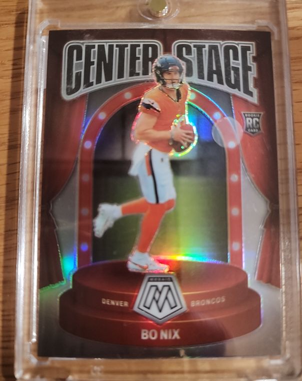 2024 Panini Mosaic #12 Bo Nix Center Stage Silver Prizm — front