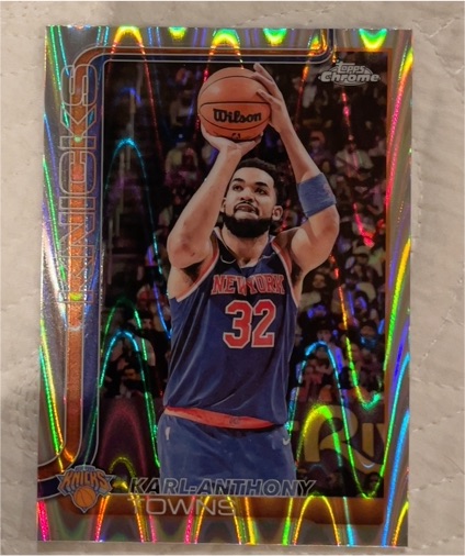 2025-26 Topps Chrome #179 Karl-Anthony Towns — front