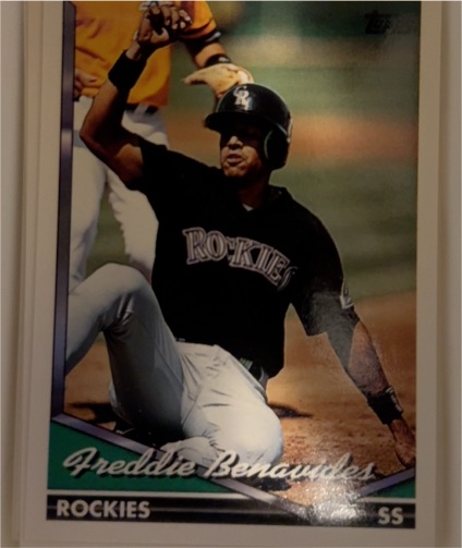 1994 Topps #553 Freddie Benavides — front