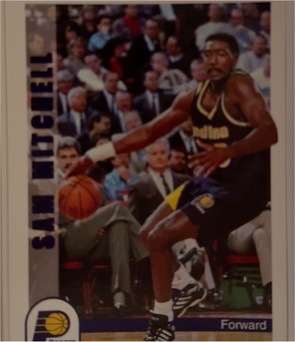 1992-93 Hoops #397 Sam Mitchell — front
