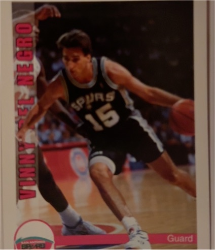 1992-93 Hoops #466 Vinny Del Negro — front