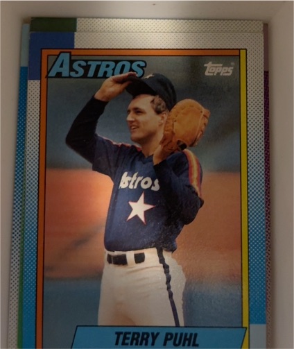 1990 Topps #494 Terry Puhl — front