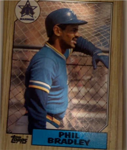 1987 Topps #525 Phil Bradley — front