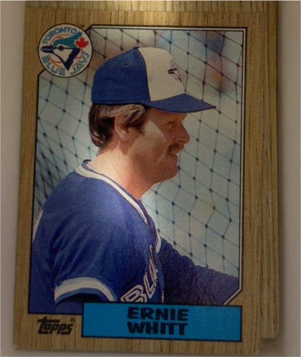 1987 Topps #698 Ernie Whitt — front