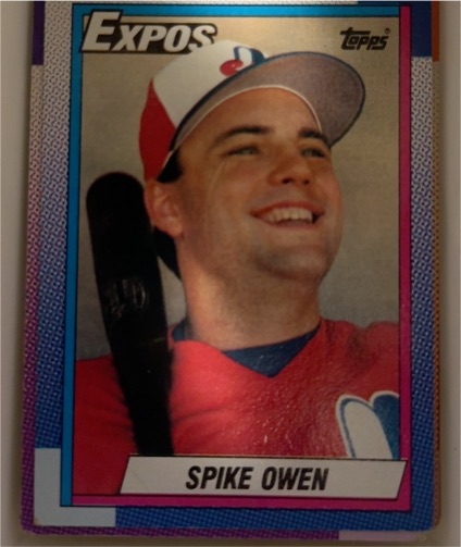 1990 Topps #674 Spike Owen — front