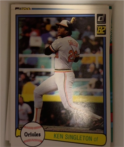 1982 Donruss #105 Ken Singleton — front