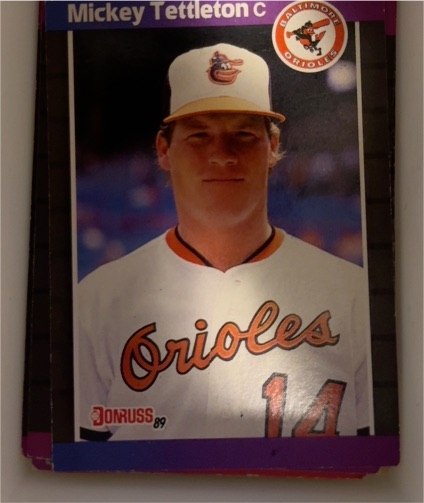 1989 Donruss #401 Mickey Tettleton — front