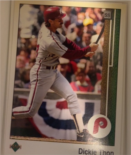 1989 Upper Deck #704 Dickie Thon — front