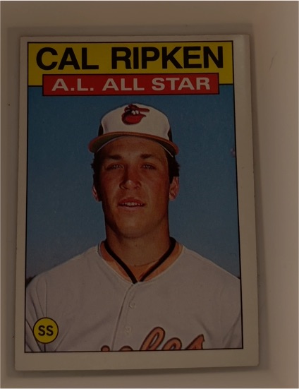 1986 Topps #715 Cal Ripken — front