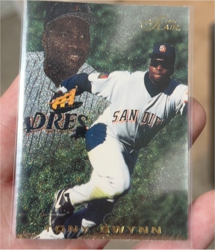 1996 Fleer Flair Gold #374 Tony Gwynn — front