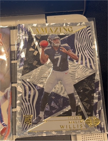 2022 Panini Illusions Amazing #A-18 Malik Willis — front