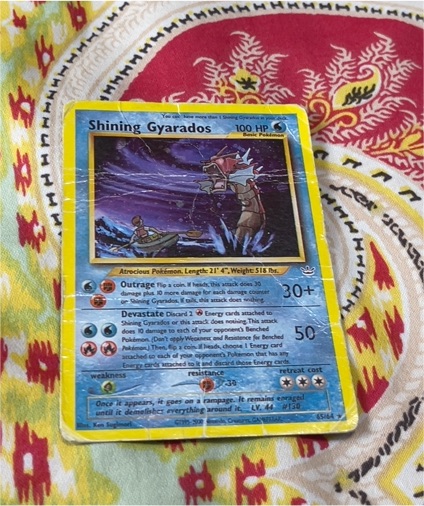 2001 Pokémon Neo Revelation #65 Shining Gyarados — front