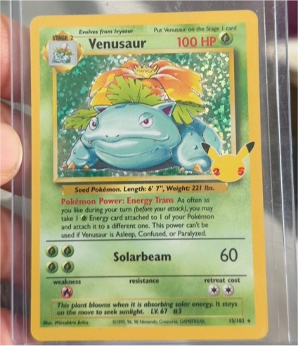 2021 Pokémon TCG Celebrations #15 Venusaur — front