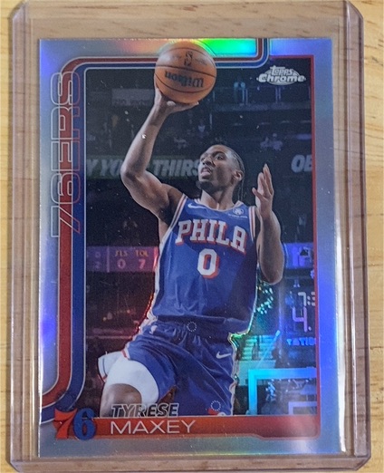 2025-26 Topps Chrome #185 Tyrese Maxey — front