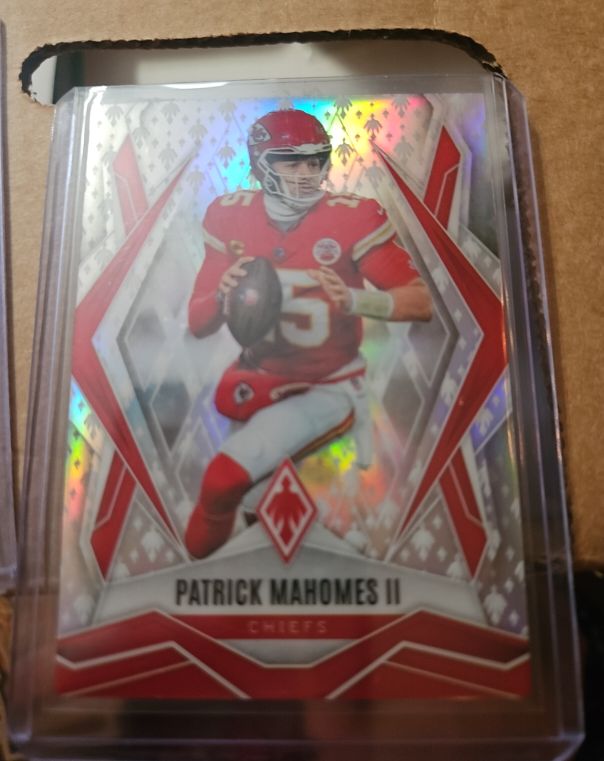2025 Panini Phoenix #1 Patrick Mahomes II — front