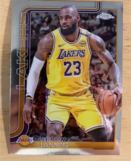 2025-26 Topps Chrome #127 LeBron James — front