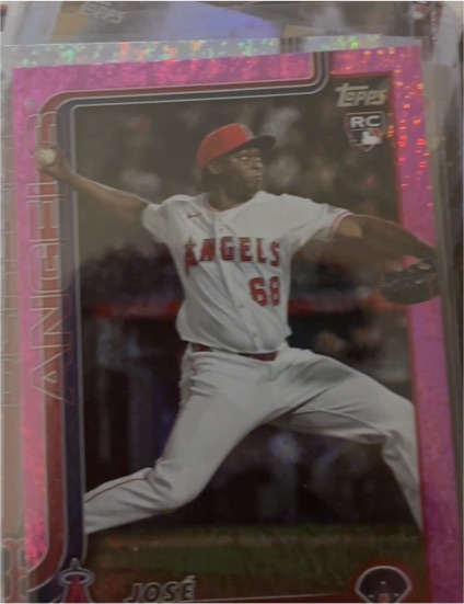 2025 Topps Pink Holo Foil #RC José Los Angeles Angels — front