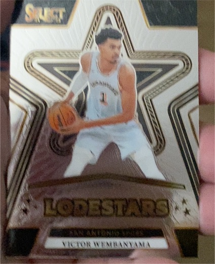 2024-25 Panini Select #5 Victor Wembanyama Lodestars — front