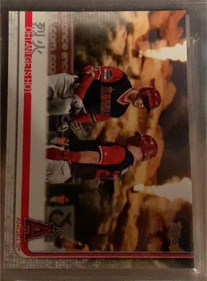 2019 Topps #367 烈火 Ohtani Gets Hot — front