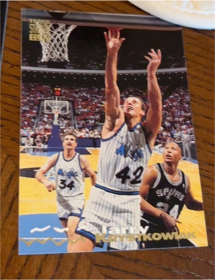 1993-94 Topps Stadium Club #214 Larry Krystkowiak — front