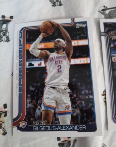 2025-26 Topps #115 Shai Gilgeous-Alexander — front