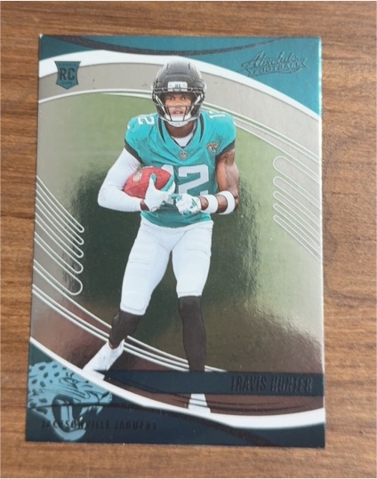 2025 Panini Absolute #186 Travis Hunter — front