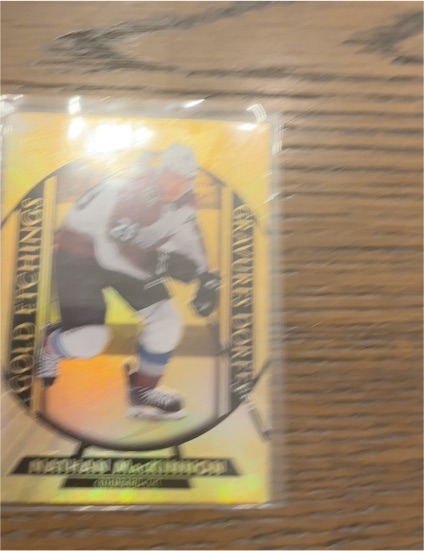 2020-21 Upper Deck Tim Hortons Gold Etchings #G7 Nathan MacKinnon — front