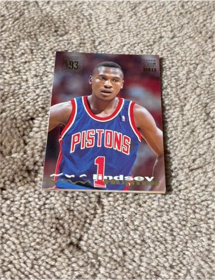 1993-94 Topps Stadium Club #309 Lindsey Hunter — front