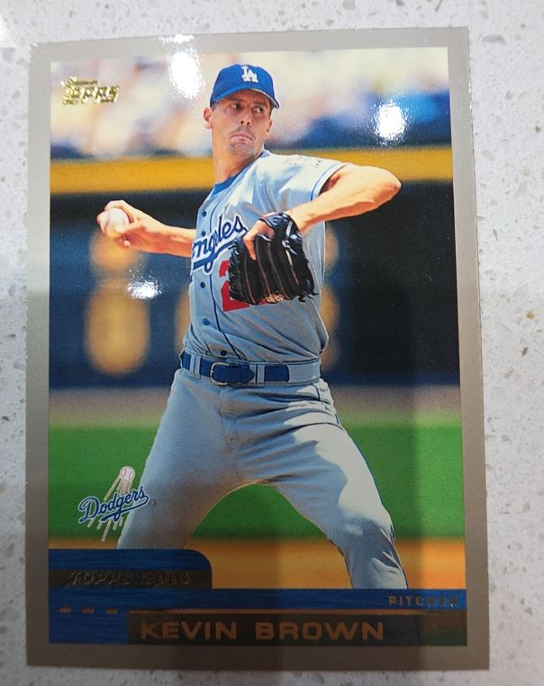 2000 Topps #63 Kevin Brown — front