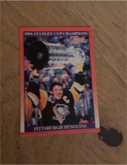 1991-92 Score #425 1991 Stanley Cup Champions Pittsburgh Penguins — front