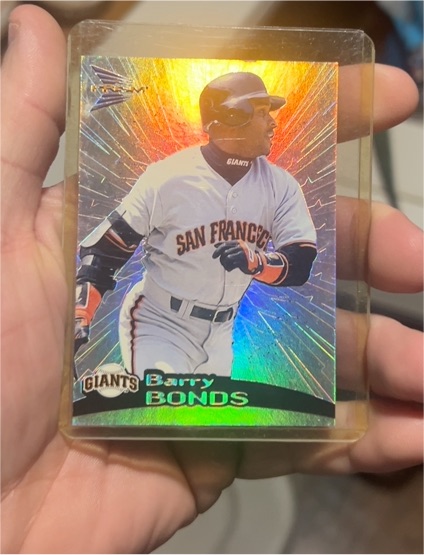 1999 Pacific Prism #127 Barry Bonds — front