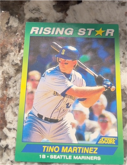 1992 Score 100 Rising Stars #51 Tino Martinez — front