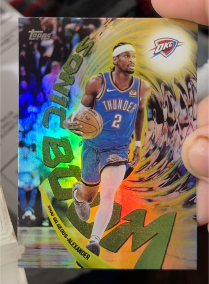 2025-26 Topps #SB-7 Shai Gilgeous-Alexander Sonic Boom — front