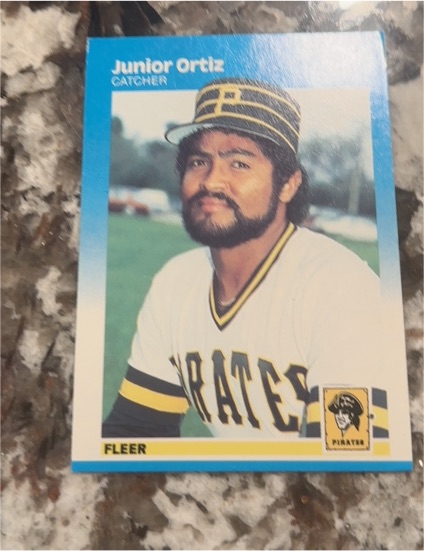 1987 Fleer #616 Junior Ortiz — front