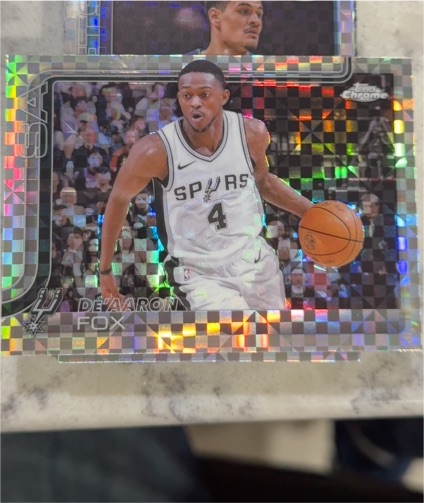 2025-26 Topps Chrome #233 De'Aaron Fox — front