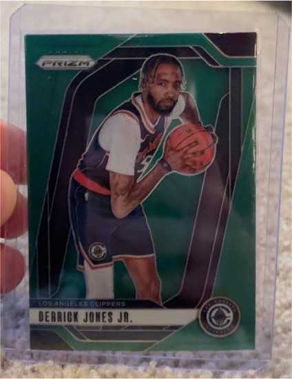2024-25 Panini Prizm #34 Derrick Jones Jr. — front