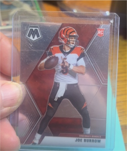 2020 Panini Mosaic #201 Joe Burrow — front