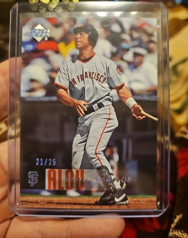 1995 Upper Deck #21 Barry Bonds — front