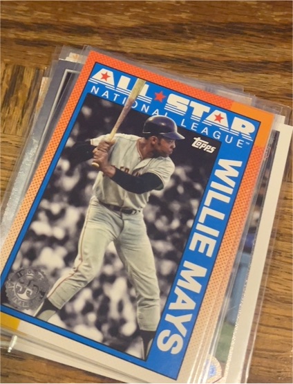 1990 Topps Baseball All-Stars #90AS-30 Willie Mays — front