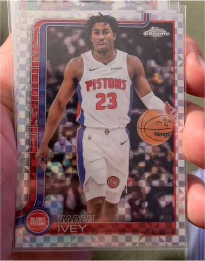 2025-26 Topps Chrome #61 Jaden Ivey — front