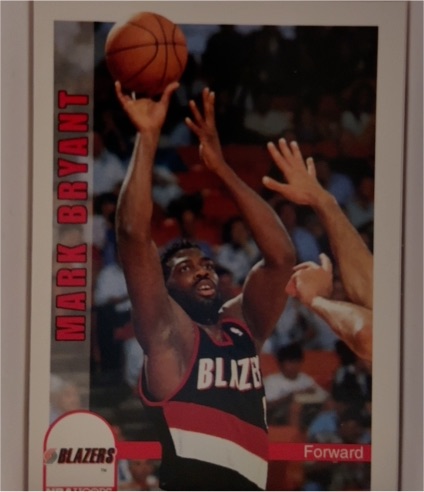 1992-93 Hoops #454 Mark Bryant — front