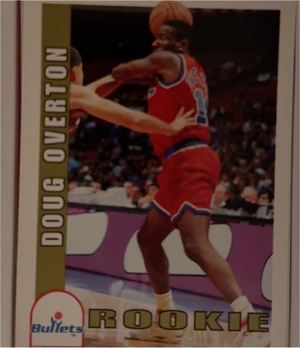 1992-93 Hoops #479 Doug Overton — front