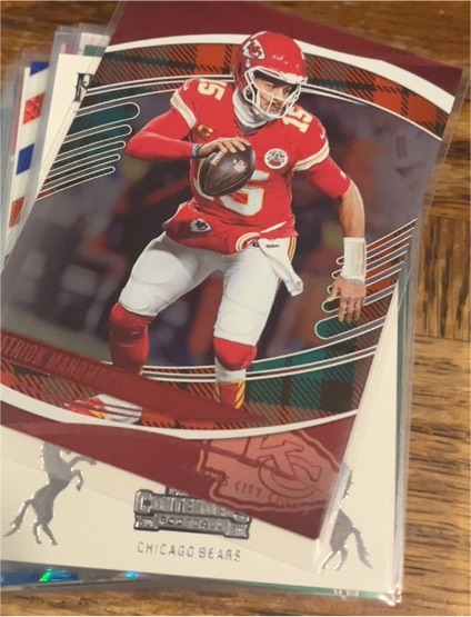 2025 Panini Absolute Red & Green #15 Patrick Mahomes — front