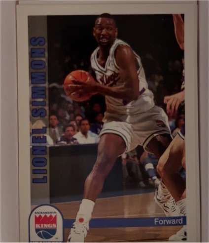 1992-93 Hoops #201 Lionel Simmons — front