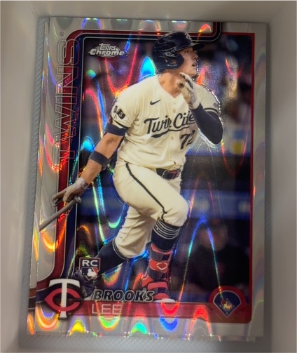 2025 Topps Chrome #234 Brooks Lee — front