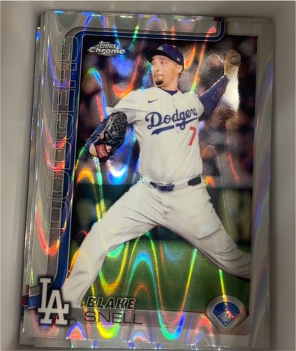 2025 Topps Chrome #175 Blake Snell — front