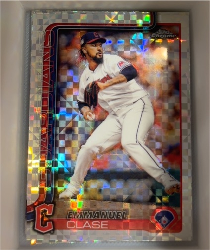 2025 Topps Chrome #135 Emmanuel Clase — front