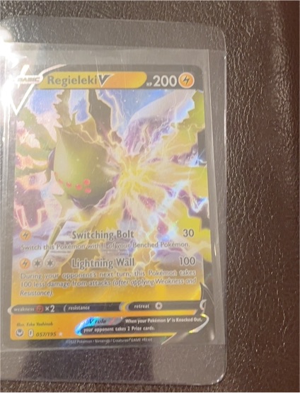 2022 Pokemon Silver Tempest #057 Regieleki V — front